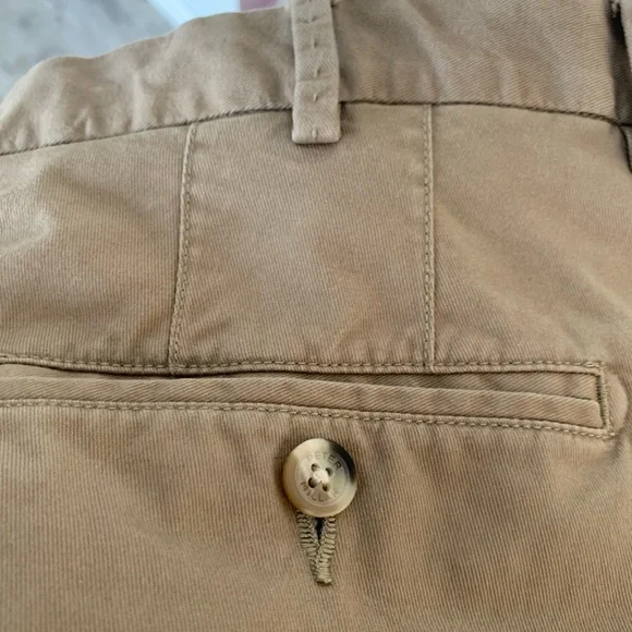 Peter Millar men’s tan chino pants size 33x30